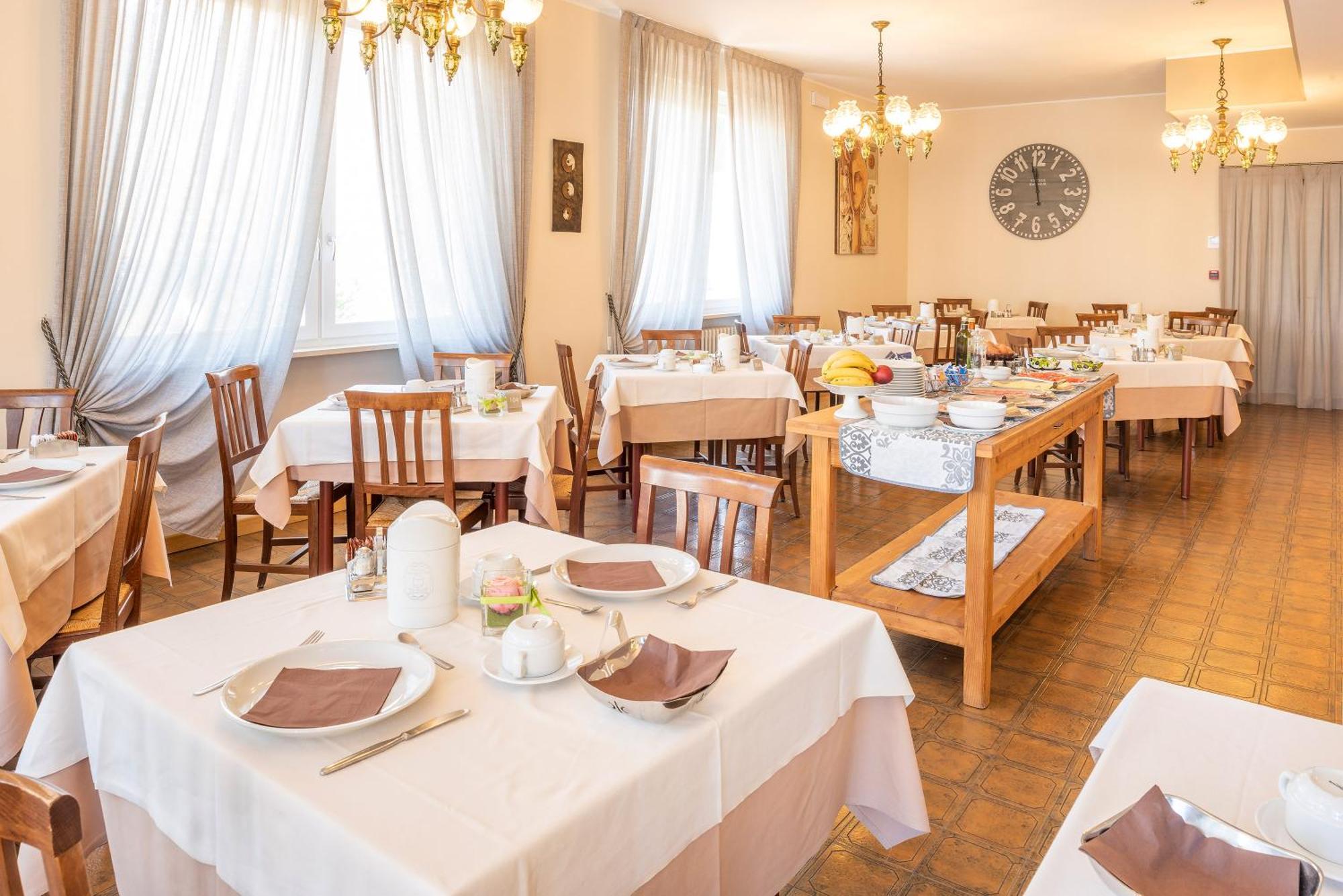 Hotel Taormina Bardolino Kültér fotó